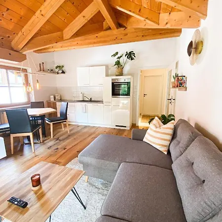 Lovely & Well Lake Lounge Sport-Apartment Netflix شقة Füssen