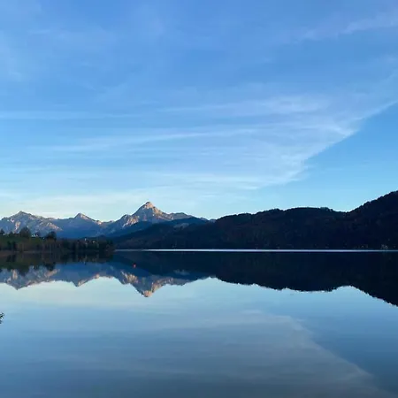 Lovely & Well Lake Lounge Sport-Apartment Netflix Füssen
